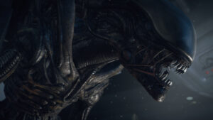 Close-up of terrifying xenomorph with sharp teeth in Alien: Isolation