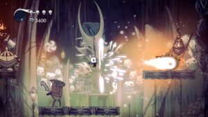 Hollow Knight character fighting armored enemies with glowing slash attack
