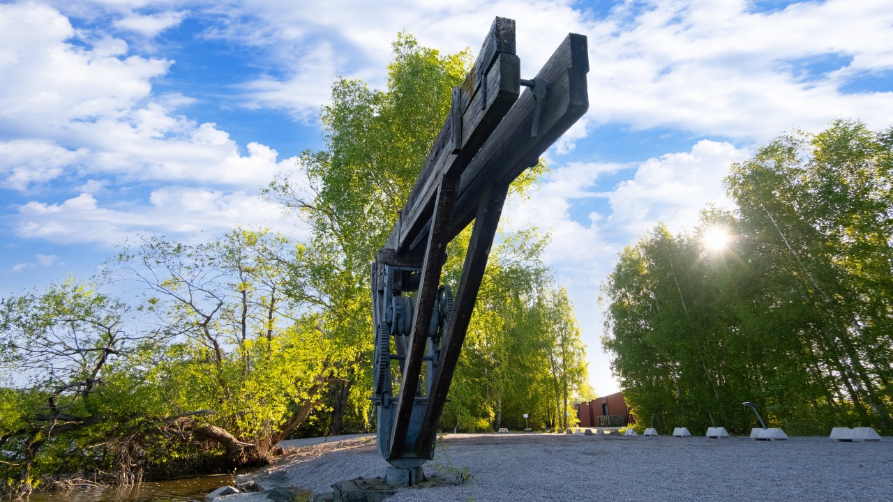 Dead Drop – A Carol Reed Mystery